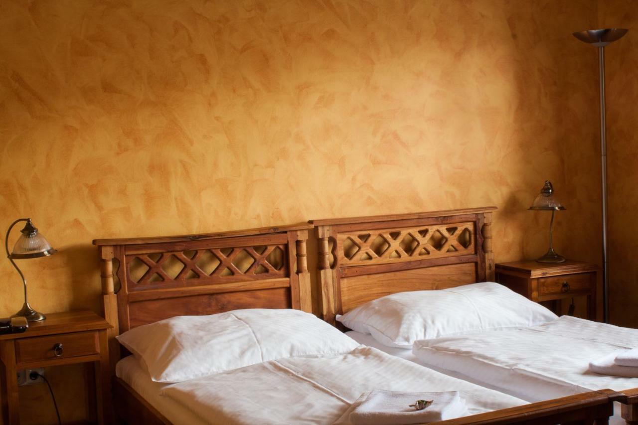 Terra Hotel Trinec Bagian luar foto